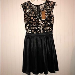 NWT Miami Francesca’s black with gold sequin dress